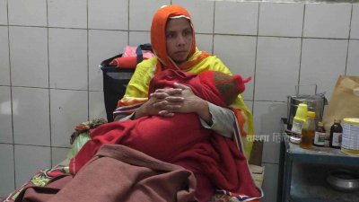 হাসপাতালে বাড়ছে রোগীর চাপ