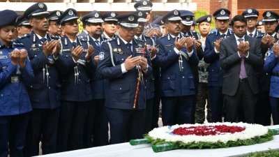 আইজিপি পদে প্রথম চুক্তিভিত্তিক নিয়োগ, দায়িত্ব শুরু করলেন আবদুল্লাহ আল-মামুন