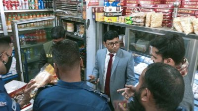 ইজতেমার মুসল্লিদের কাছে অস্বাস্থ্যকর খাবার বিক্রি করায় জরিমানা