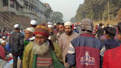 আখেরি মোনাজাতে অংশ নিতে তুরাগ তীরে মুসল্লিদের ঢল