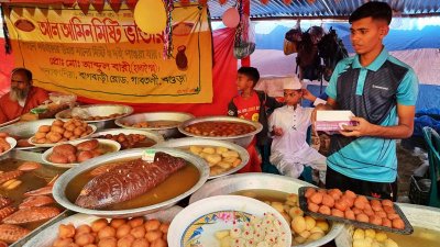 পোড়াদহে ২শ বছরের পুরনো ‘জামাই মেলায়’ ভিড়, আজ ‘বউ মেলা’