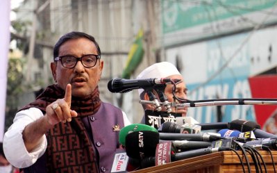 আওয়ামী লীগের কেন্দ্রীয় কার্যালয়ের সামনে আয়োজিত শান্তি সমাবেশে ওবায়দুল কাদের (ছবি: ফোকাস বাংলা)