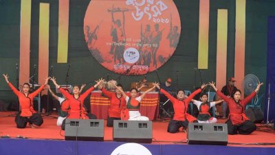 ‘মুক্তির উৎসবে’ দুর্নীতি ও বৈষম্যমুক্ত দেশ গড়ার শপথ
