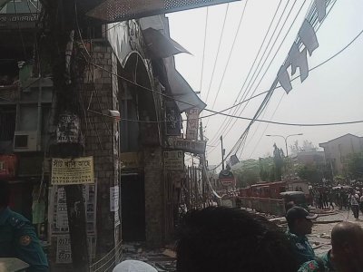 সায়েন্সল্যাবে বিস্ফোরণের পরের চিত্র। ছবি: রাফসান আহমেদ সিজান