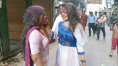 হোলির রঙে রঙিন পুরান ঢাকা