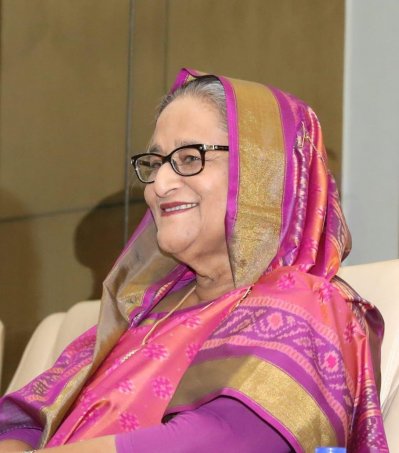 জয় বাংলা কনসার্ট দেখতে আর্মি স্টেডিয়ামে প্রধানমন্ত্রী শেখ হাসিনা