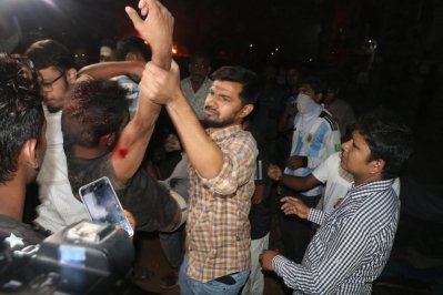 রাবিতে সংঘর্ষে আহত ৮৬ জন হাসপাতালে ভর্তি, ক্লাস-পরীক্ষা বন্ধ ঘোষণা