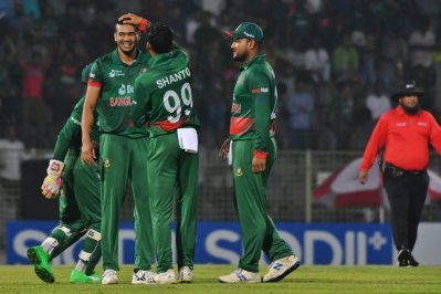 প্রথম ম্যাচ জিততে অবদান ছিল পেসারদের। 