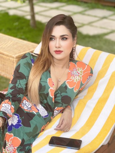 ববি হক