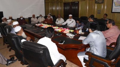 ক্ষতিগ্রস্ত ব্যবসায়ীদের আর্থিক অনুদান দেওয়া হবে: মেয়র তাপস