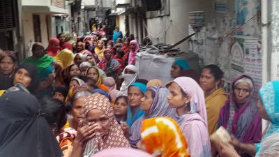 ভোগান্তি ও অভিযোগের শেষ নেই টিসিবির পণ্য ক্রেতাদের