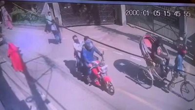 মোটরসাইকেলে নিয়ে যাওয়া হয় জঙ্গিদের