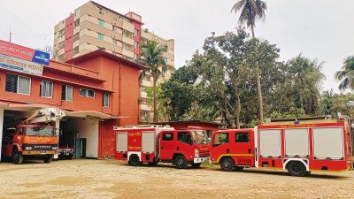 কুমিল্লায় ৭ তলার ওপরে নেই আগুন নিয়ন্ত্রণের ব্যবস্থা