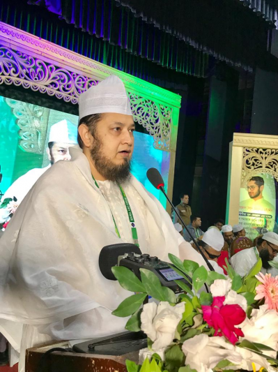 মাইজভাণ্ডার দরবার শরিফের পীর সাইয়্যিদ সাইফুদ্দীন আহমদ আল-হাসানী