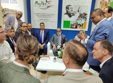 গ্লোবাল সিফুড এক্সপো-২০২৩ এ মৎস্য ও প্রাণিসম্পদ মন্ত্রী শ ম রেজাউল করিম