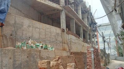 পাহাড় কেটে ১২ তলা ভবন বানাচ্ছে এপিক প্রপার্টিজ
