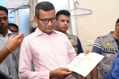 নামিদামি বিশ্ববিদ্যালয়ের সার্টিফিকেট বিক্রি করতো চক্রটি
