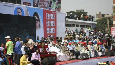 সমাবেশ মঞ্চে বিএনপির সিনিয়র নেতারা (ফাইল ফটো)