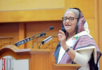 ঐতিহাসিক ছয় দফা দিবস উপলক্ষে আওয়ামী লীগ আয়োজিত আলোচনা সভায় প্রধানমন্ত্রী শেখ হাসিনা (ছবি: ফোকাস বাংলা)