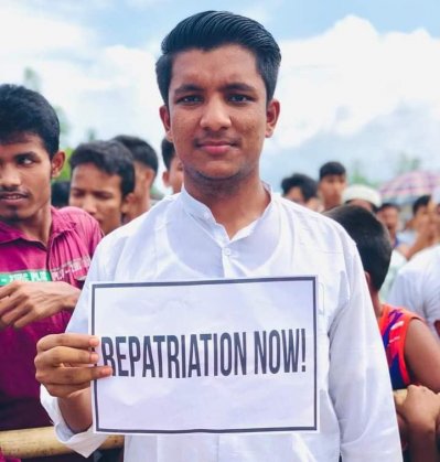 মিয়ানমারে ফিরতে বিশ্ব সম্প্রদায়ের দৃষ্টি আকর্ষণ রোহিঙ্গারা 