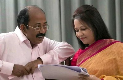 আফতাব আহমদ ও গুলতেকিন খান