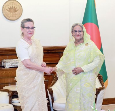 প্রধানমন্ত্রী শেখ হাসিনার সঙ্গে সাক্ষাৎ করেন ডেনমার্কের রাষ্ট্রদূত উইনি ইস্ট্রুপ পিটারসেন (ছবি: ফোকাস বাংলা)