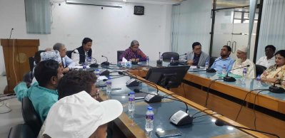 আন্তর্জাতিক মাতৃভাষা ইনস্টিটিউটে সভায় শিক্ষামন্ত্রী দীপু মনি ও শিক্ষা উপমন্ত্রী মহিবুল হাসান চৌধুরীসহ মন্ত্রণালয়ের শীর্ষ কর্মকর্তারা 