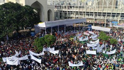 যুবলীগ, স্বেচ্ছাসেবক লীগ ও ছাত্রলীগের শান্তি সমাবেশ (ছবি: বাংলা ট্রিবিউন)