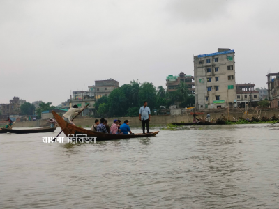 ১৩ বছর ধরে ভাড়া না বাড়ার দাবি মাঝিদের