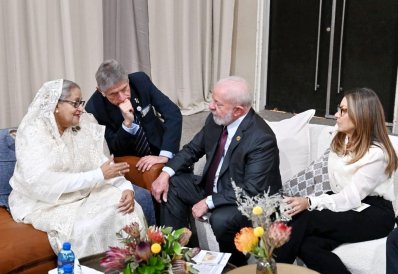 ব্রাজিলের প্রেসিডেন্ট লুইজ ইনাসিও লুলা দা সিলভা সঙ্গে বৈঠকে প্রধানমন্ত্রী শেখ হাসিনা (ছবি: ফোকাস বাংলা) 