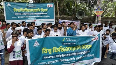 শহীদ মিনার থেকে প্রেসক্লাব পর্যন্ত র‍্যালি করেছে বিপিএ