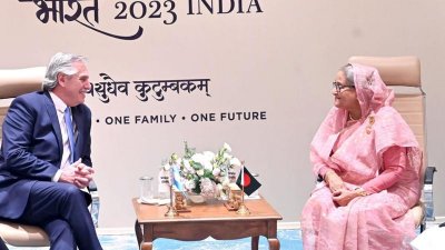 প্রধানমন্ত্রী শেখ হাসিনার সঙ্গে বৈঠকে আর্জেন্টিনার প্রেসিডেন্ট