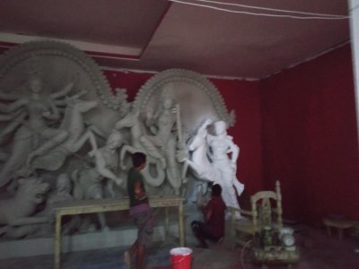 রমনা কালী মন্দিরে প্রতিমার রঙের কাজ শুরু হবে আজই