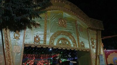 প্রস্তুতি শেষ, মণ্ডপে মণ্ডপে প্রার্থনা (ফটো স্টোরি)