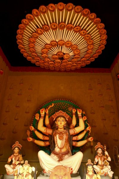 মুডিয়াল্লি শিব মন্দিরে পূজা