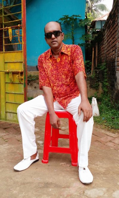 শুটিংয়ে তারেক মাহমুদ
