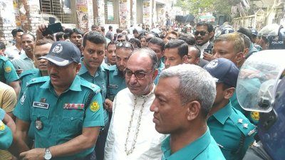 আদালতে মির্জা আব্বাস