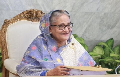 মন্ত্রিপরিষদের বৈঠকে প্রধানমন্ত্রী শেখ হাসিনা (ছবি: ফোকাস বাংলা)