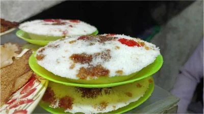 শীতে ভাপা পিঠার কদর থাকে সবচেয়ে বেশি