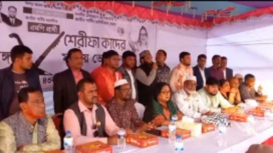 ভোটের প্রচারণায় প্রার্থীরা