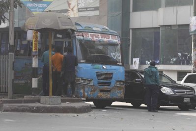 নিরাপত্তা ব্যবস্থা জোরদার করেছে আইনশৃঙ্খলা রক্ষাকারী বাহিনী