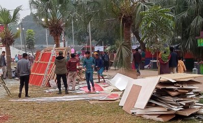 অব্যবস্থাপনায় শুরু হলো প্রাণের উৎসব বইমেলা