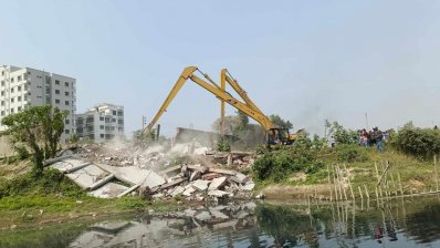 দলখ করে ফেলা খালের প্রায় আধ কিলোমিটার অংশ উদ্ধার করা হয়