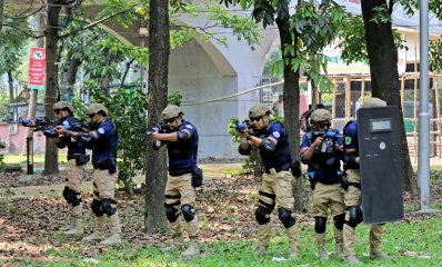 পহেলা বৈশাখের অনুষ্ঠান ঘিরে রমনায় আইনশৃঙ্খলা বাহিনীর প্রস্তুতিমূলক মহড়া (ছবি: ফোকাস বাংলা)