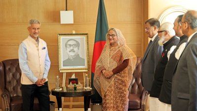 প্রধানমন্ত্রী শেখ হাসিনার সঙ্গে সাক্ষাৎ করেন ভারতের কেন্দ্রীয় মন্ত্রী এস জয়শঙ্কর (ছবি: ফোকাস বাংলা)