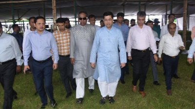 জাতীয় ঈদগাহ ময়দানে ঈদুল আজহার প্রধান জামাত আয়োজনের সার্বিক প্রস্তুতি পরিদর্শন করেন মেয়র তাপস