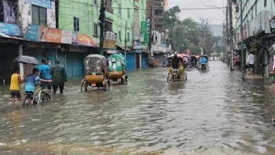 দুই বছর আগের ভয়াবহ বন্যার কথা মনে করিয়ে দিচ্ছে এবারের পানি