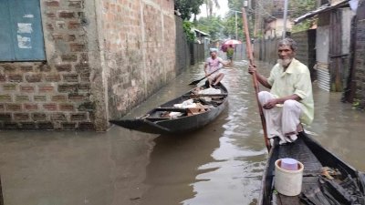 দুই বছর আগের ভয়াবহ বন্যার কথা মনে করিয়ে দিচ্ছে এবারের পানি