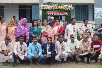 কুষ্টিয়া বহল বাড়িয়া মাধ্যমিক বিদ্যালয়ের এসএসসি ১৯৯৯ ব্যাচের শিক্ষার্থীদের পুনর্মিলনী 