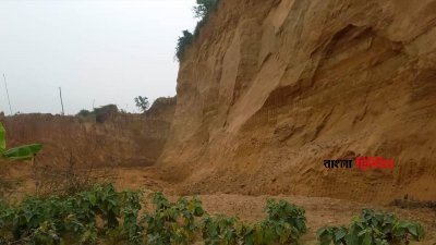 পাহাড়ে বেড়েছে বসতি, মৃত্যুঝুঁকি নিয়ে সাড়ে ছয় হাজার পরিবারের বাস